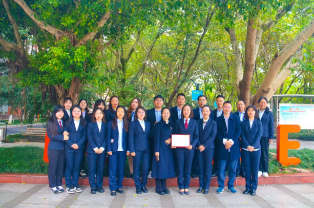 星教育 | 從“一”開(kāi)始，以愛(ài)育才：德外不變的情懷，用六年影響一生！